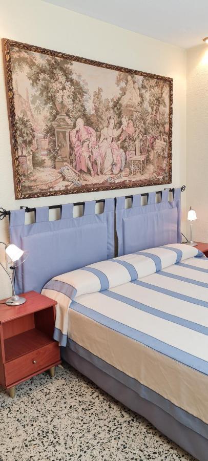 דירות ולנסיה Apartamento Tiziano Mercado Central מראה חיצוני תמונה