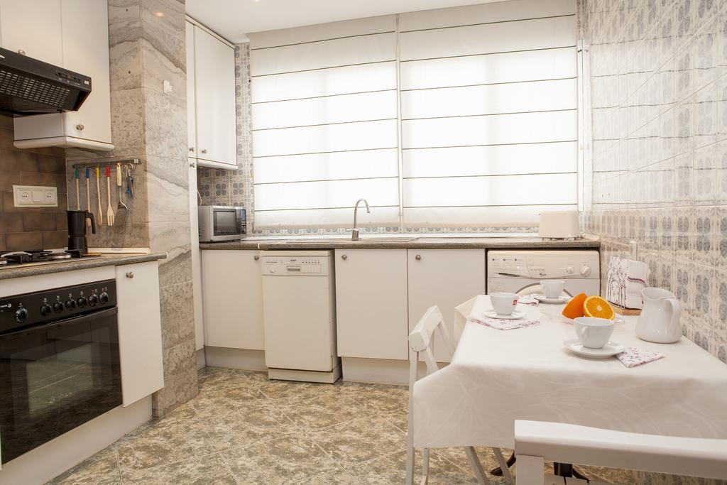 דירות ולנסיה Apartamento Tiziano Mercado Central מראה חיצוני תמונה